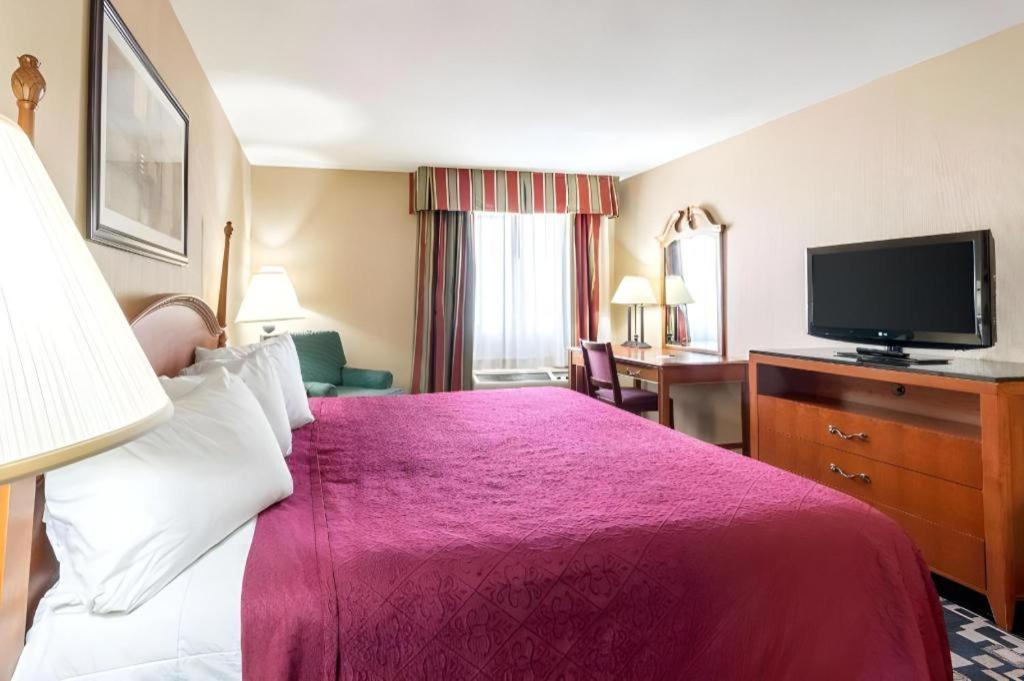 Quality Inn Ripley Exterior foto
